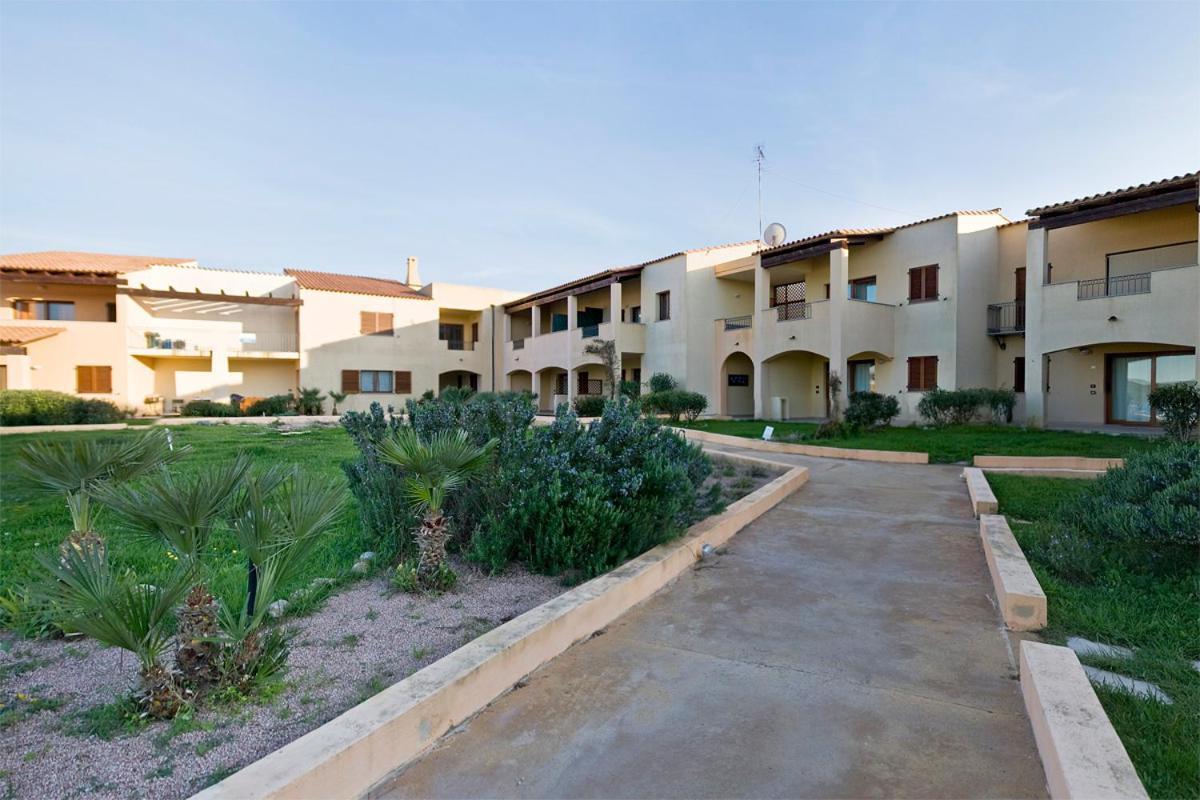 I Mirti Di Porto Pozzo Apartamento Exterior foto